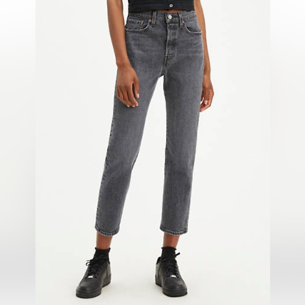 🖤 Levi’s Premium Wedgie Jeans 🖤